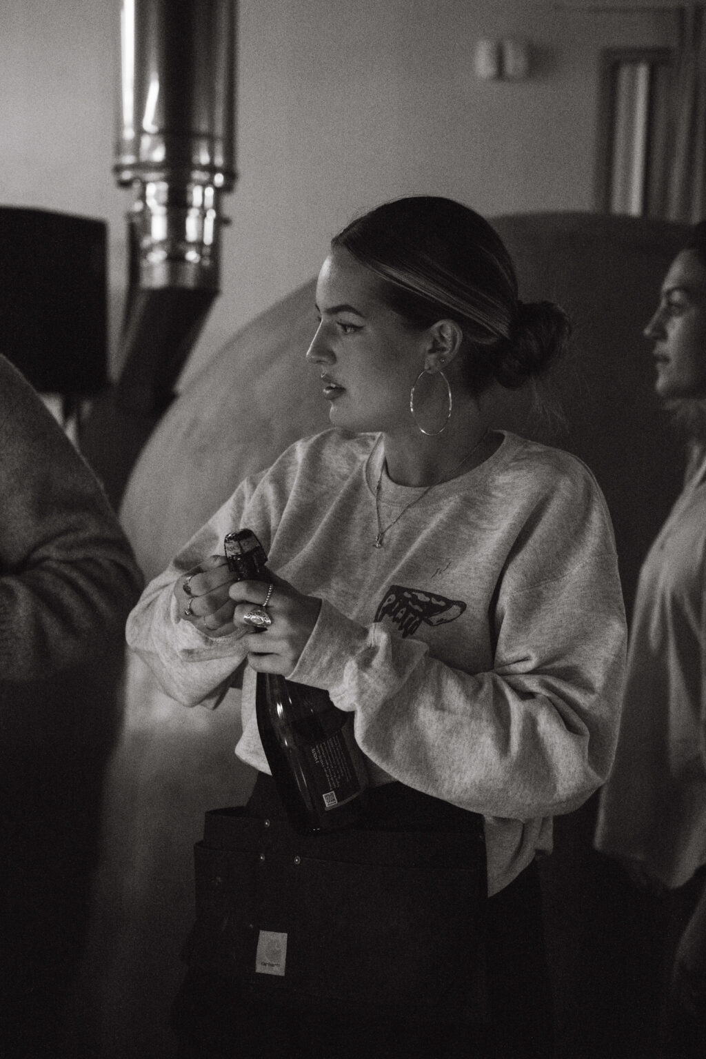 Foto van meisje in de bediening